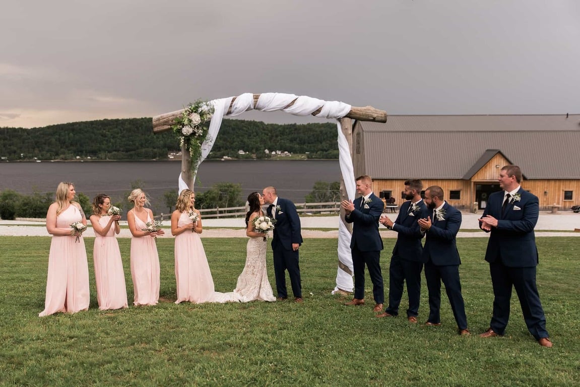 Bates Barn - Venue - Saint John - Weddinghero.ca