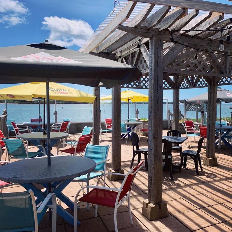 Silver Fox Entertainment Complex