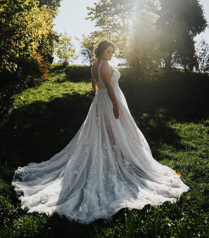 Mia bella shop wedding dresses