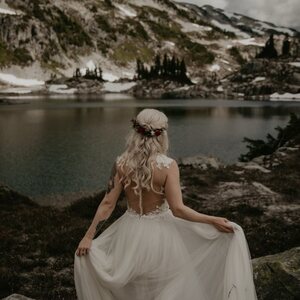 Revive Hair & Body Lounge