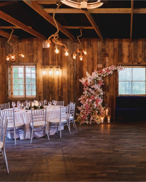 Mount Alverno Luxury Resorts