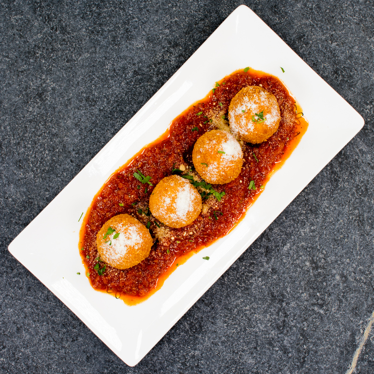 Casa Americo Italian Bistro & Restaurant