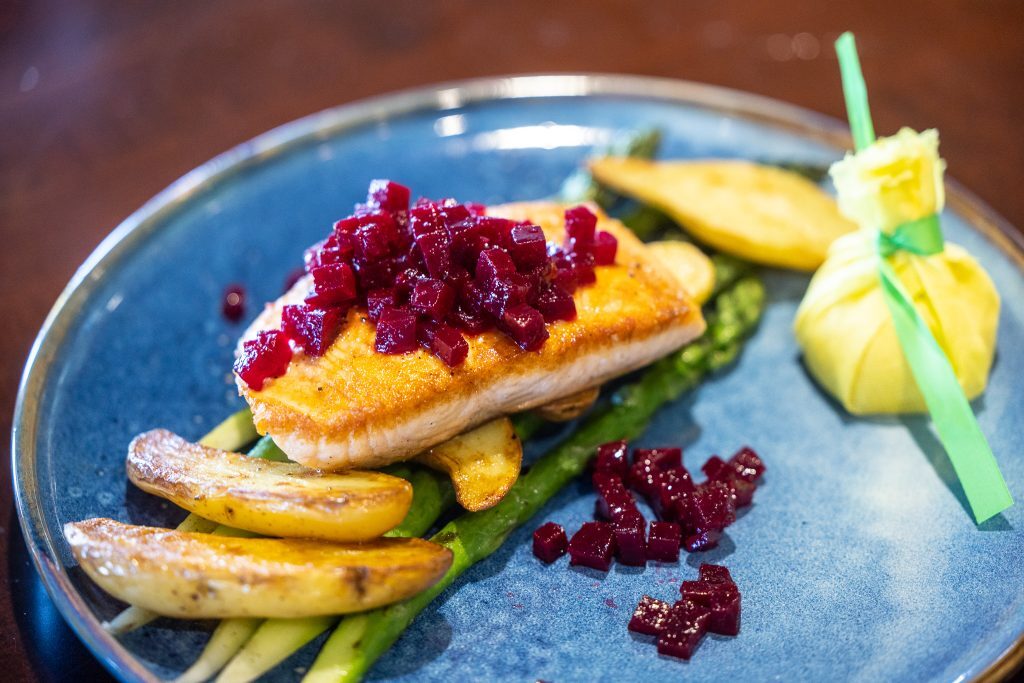 Canyon Meadows Golf and Country Club