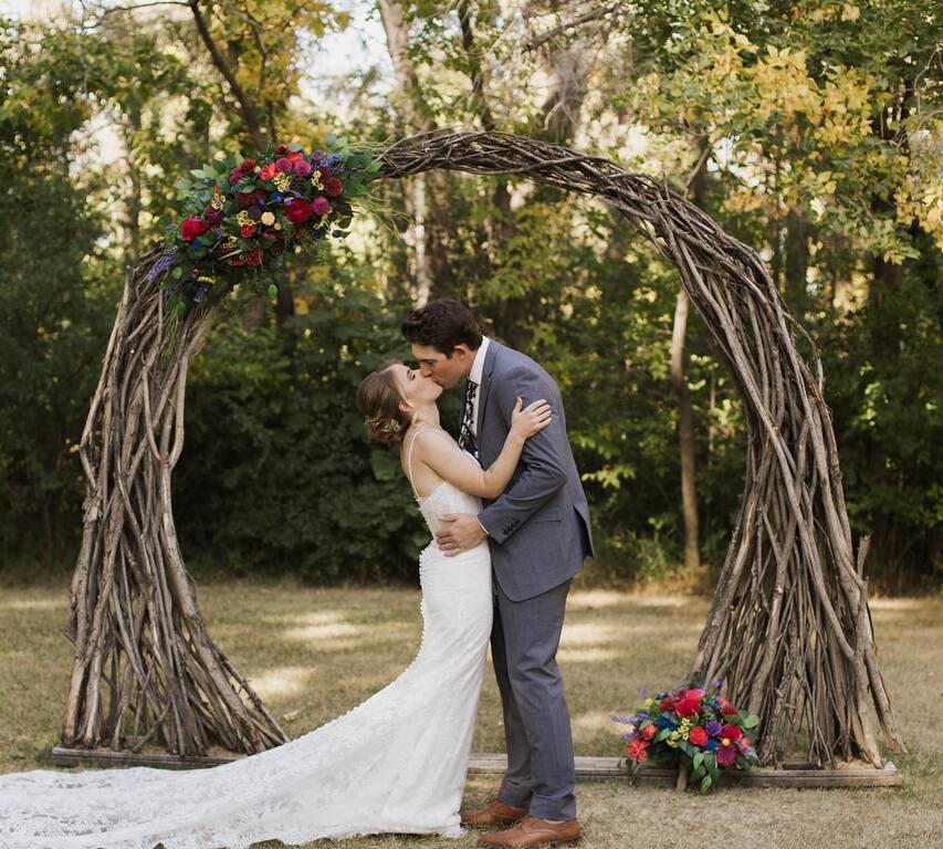 Rustic Alberta Outdoor Wedding, Red Deer Photographers