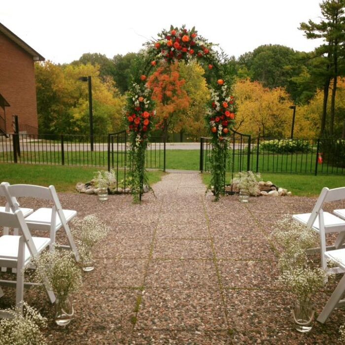 River Lounge Restaurant & Banquet Centre