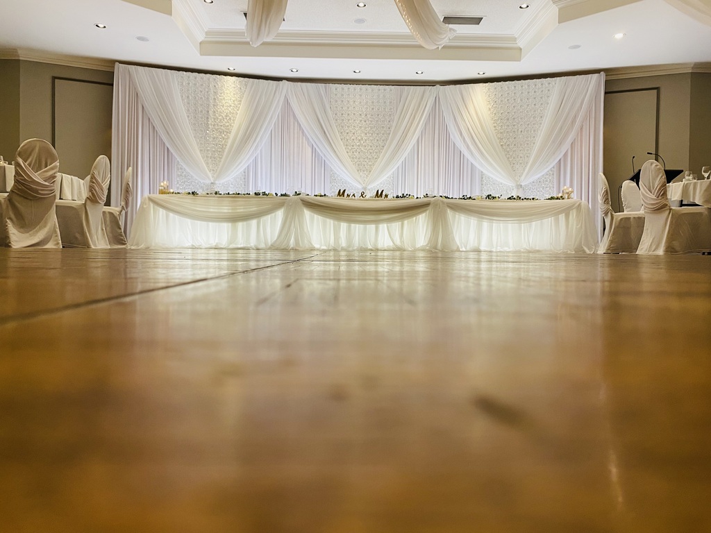 Best Western Plus Stoneridge Inn