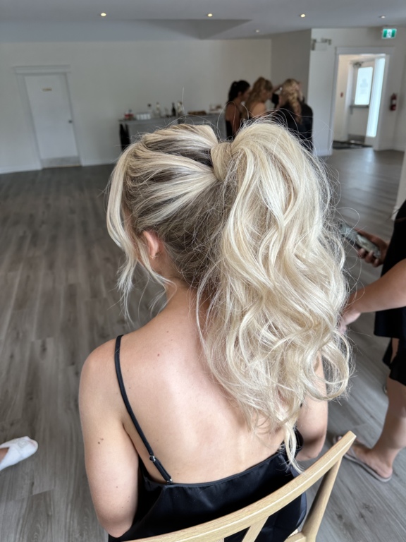 Kelly Hastings Hair and Make Up