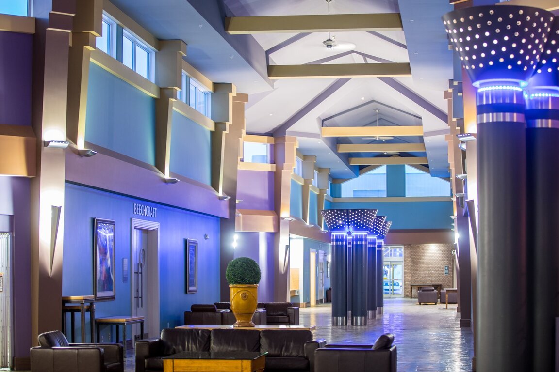 Royal Hotel Edmonton Airport