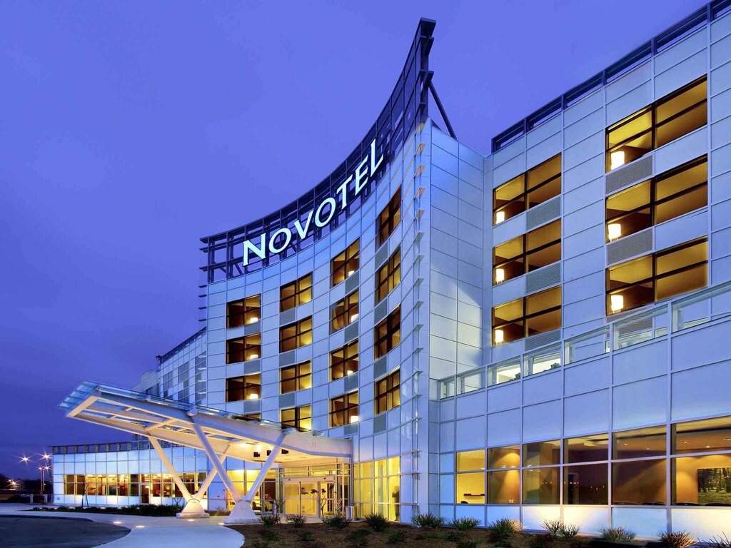 Hotel Novotel Montreal Aeroport