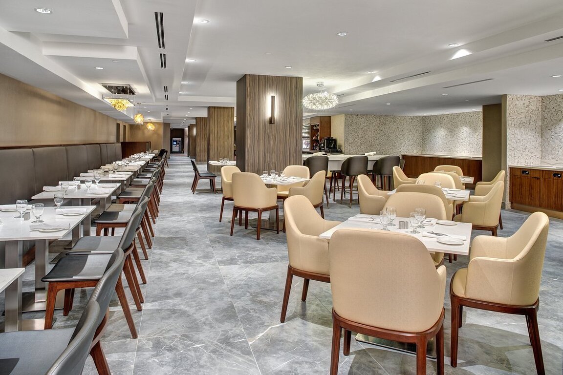 Crowne Plaza Toronto Airport