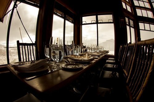 Glacier Mountaineer Lodge