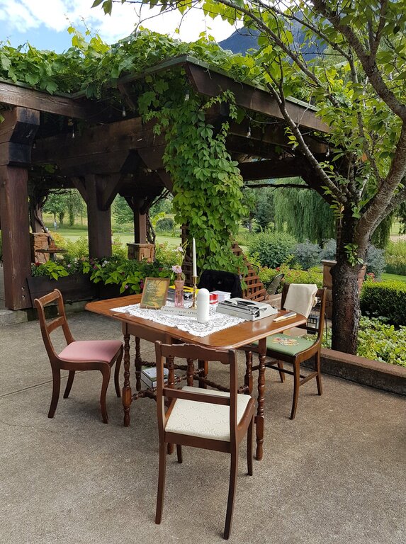 Big Sky Golf Club and Fescues Restaurant Venue Pemberton Weddinghero.ca Big Sky Golf Club and Fescues Restaurant Venue Pemberton Weddinghero.ca