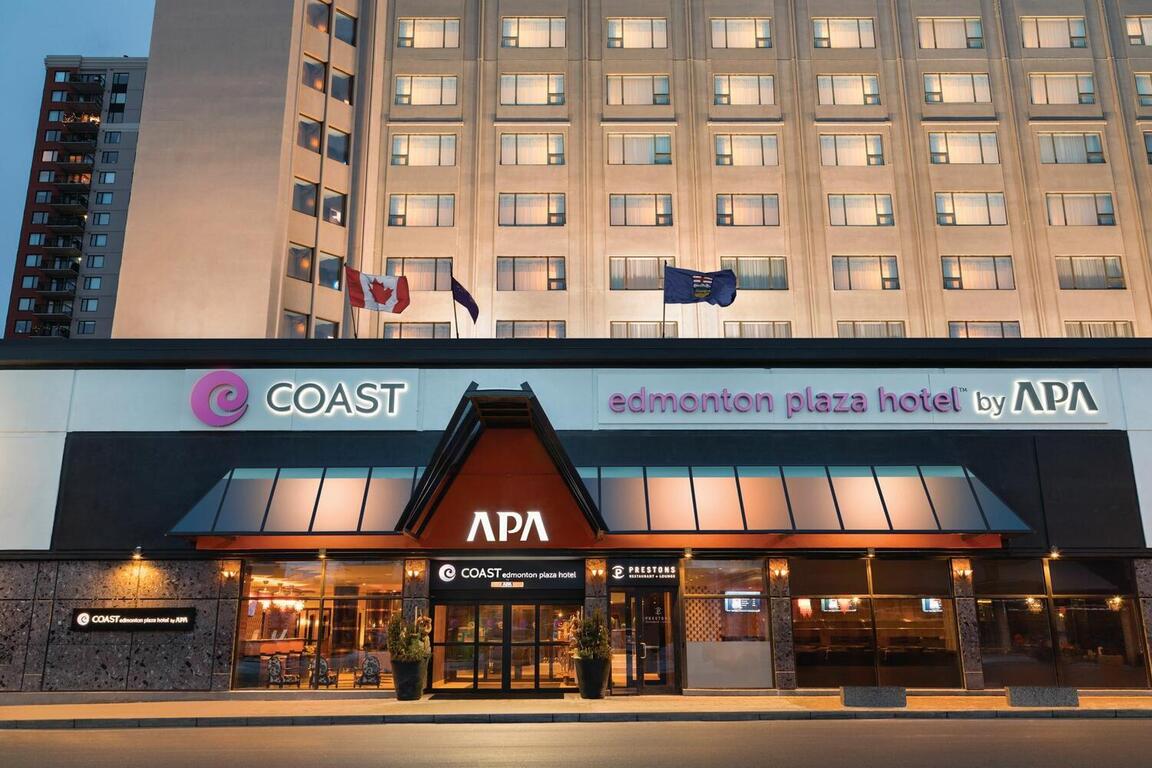 Coast Edmonton Plaza Hotel