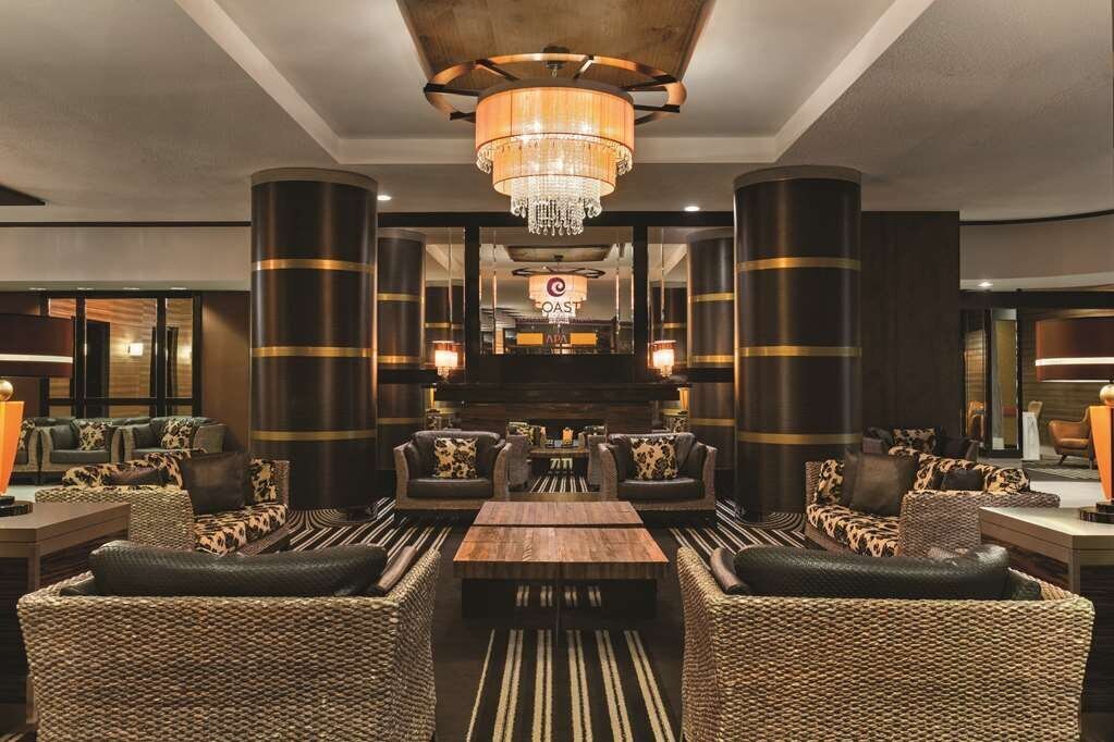 Coast Edmonton Plaza Hotel