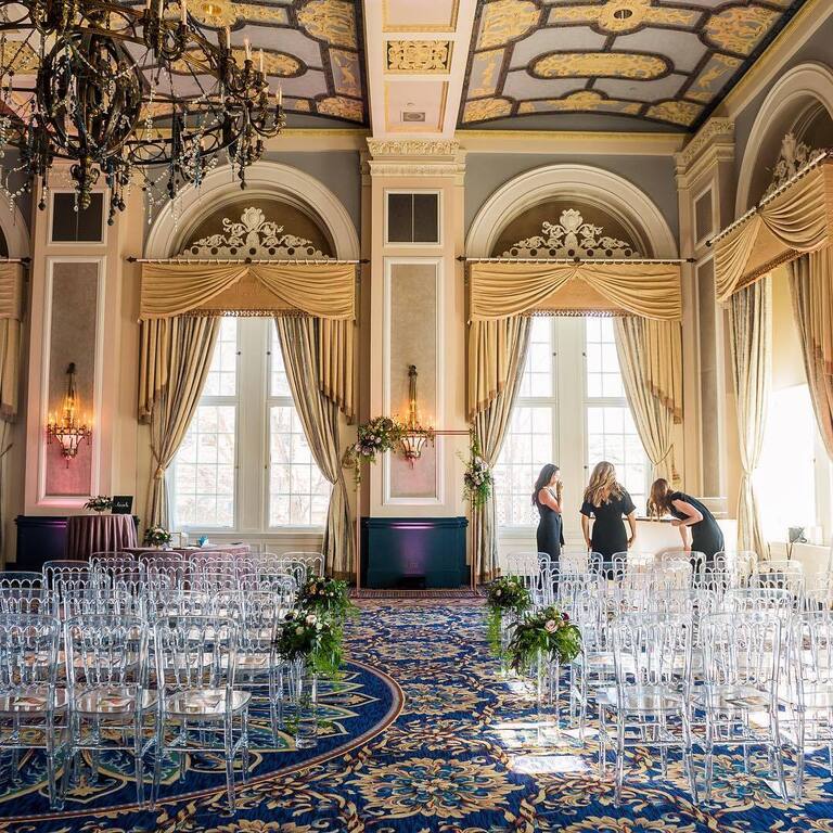 Fairmont Hotel Macdonald