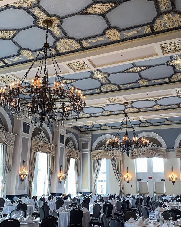 Fairmont Hotel Macdonald