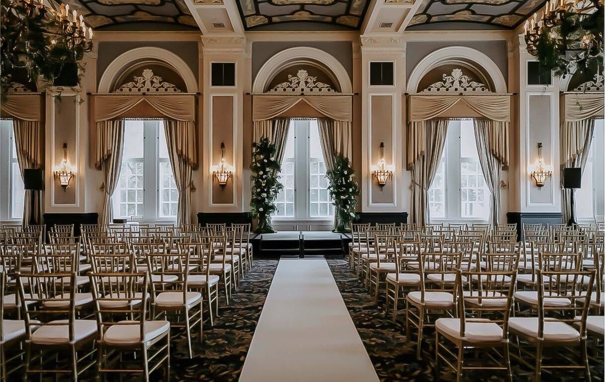 Fairmont Hotel Macdonald