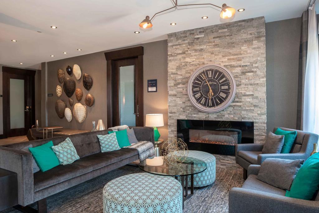 Chop Burloak Oakville