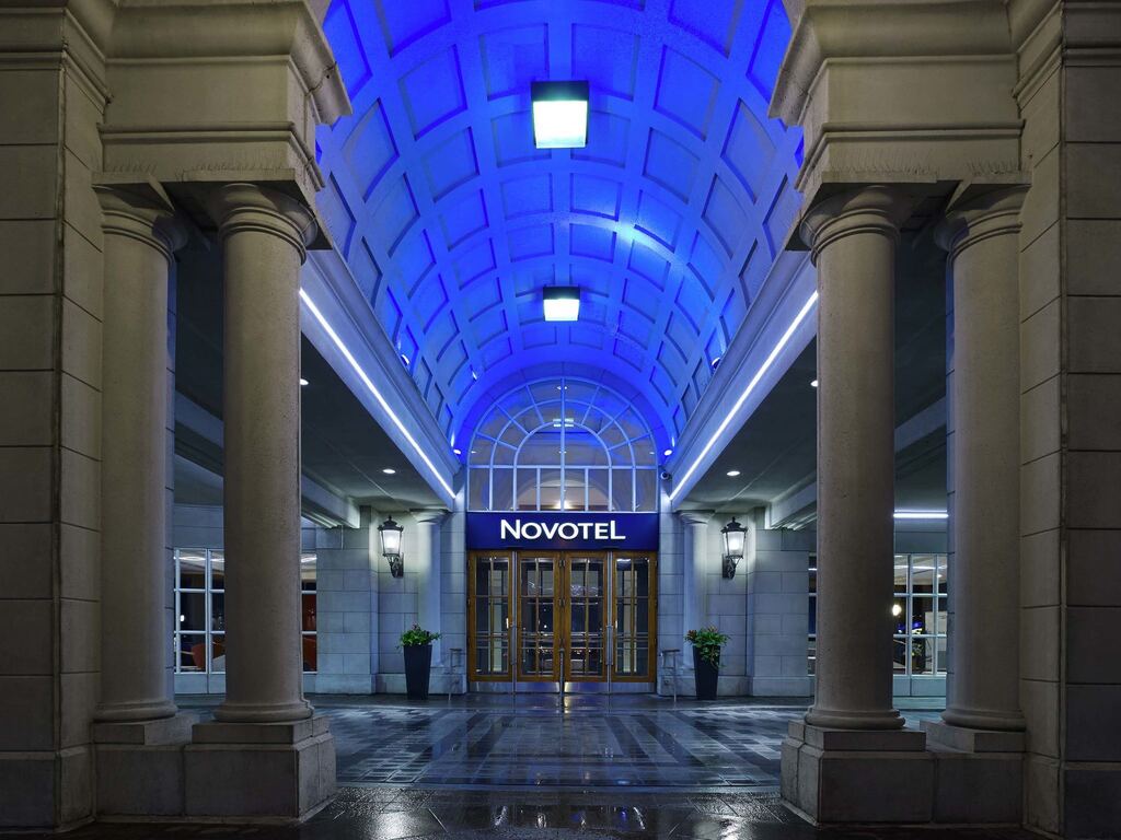 Novotel Centre Toronto